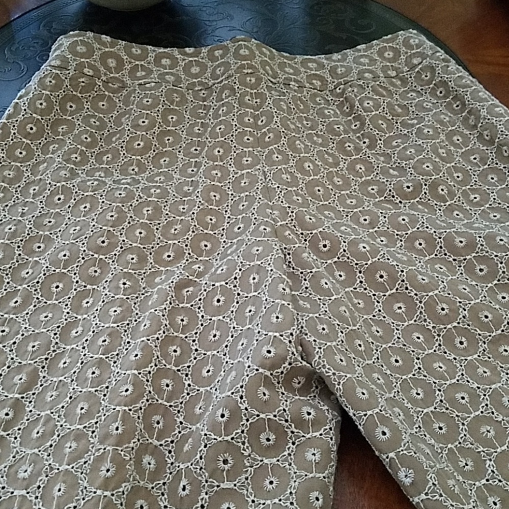 Capris - Picture 2 of 2